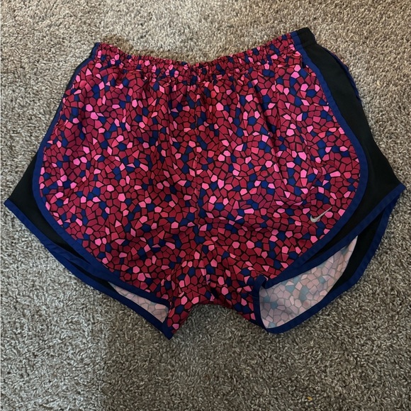 Nike Dri Fit Pink and Blue Pebble Print Logo Shorts - Picture 2 of 7